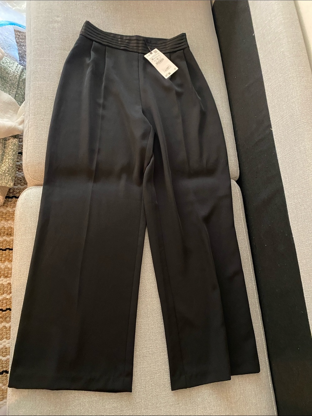 Zara Black Pleated Waist Wide-Leg Trousers